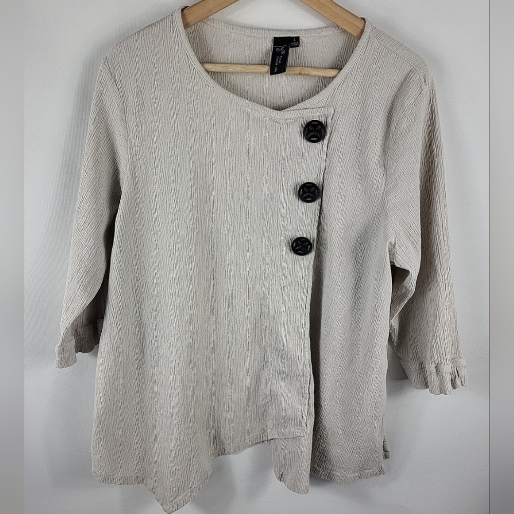 Focus Casual Life Taupe Cream Blouse Buttons Asymmetrical Lagenlook Size L